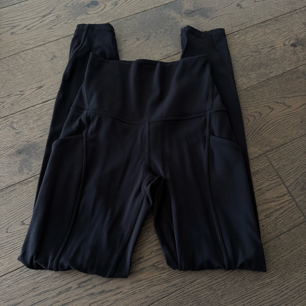 🖤Lululemon Align™ High-Rise Leggings with Pockets 25" Size 2 Black